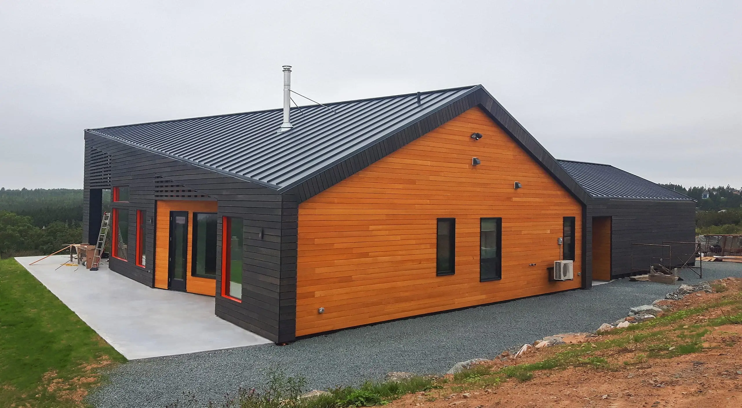 Nsmp15110 Cow Bay, Ns B3G1L3 Interlock Deep Charcoal Standing Seam Metal Roof