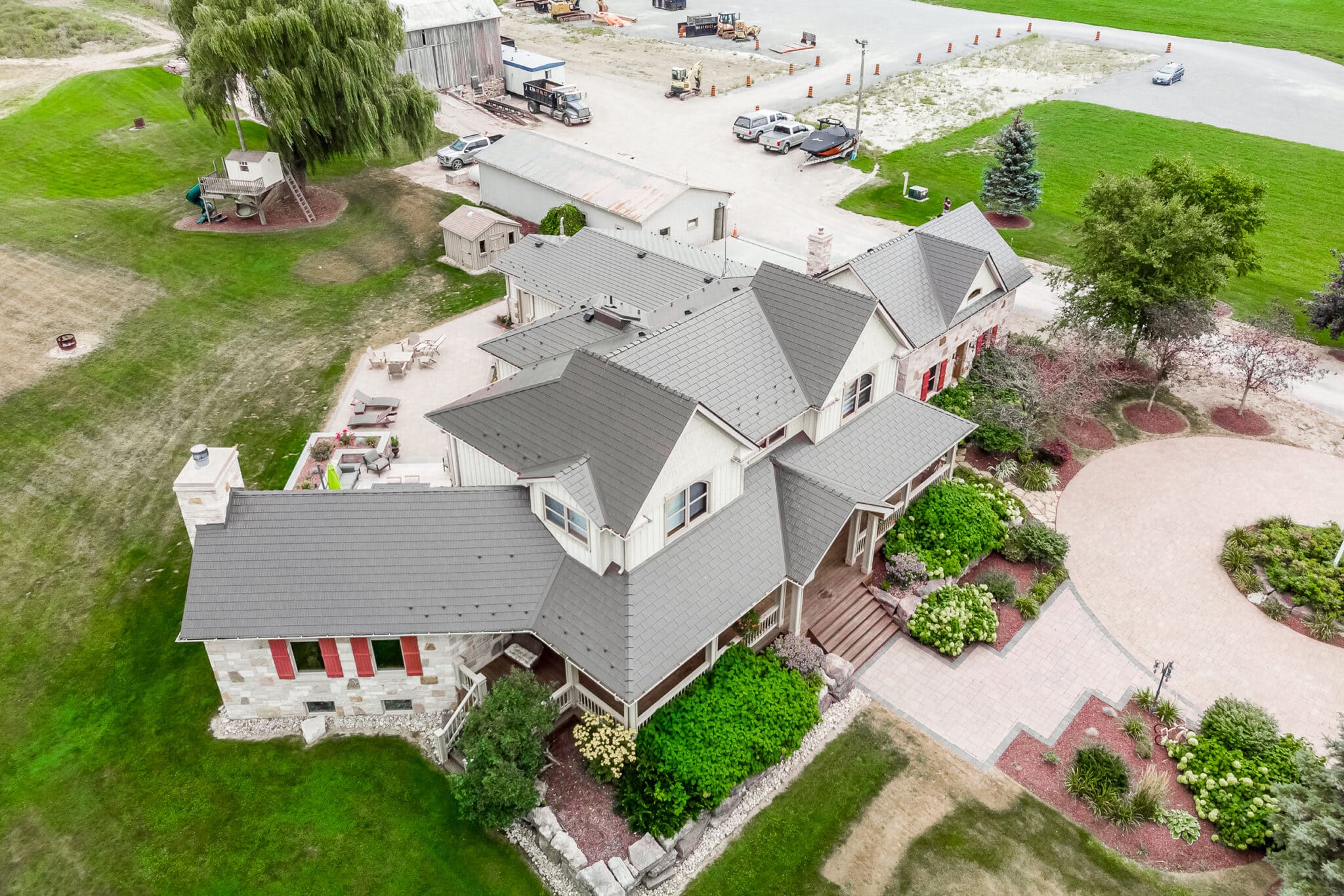 Pefferlaw, ON L0E1N0 — 61 Snowfall days + 138 Rainfall days + Interlock