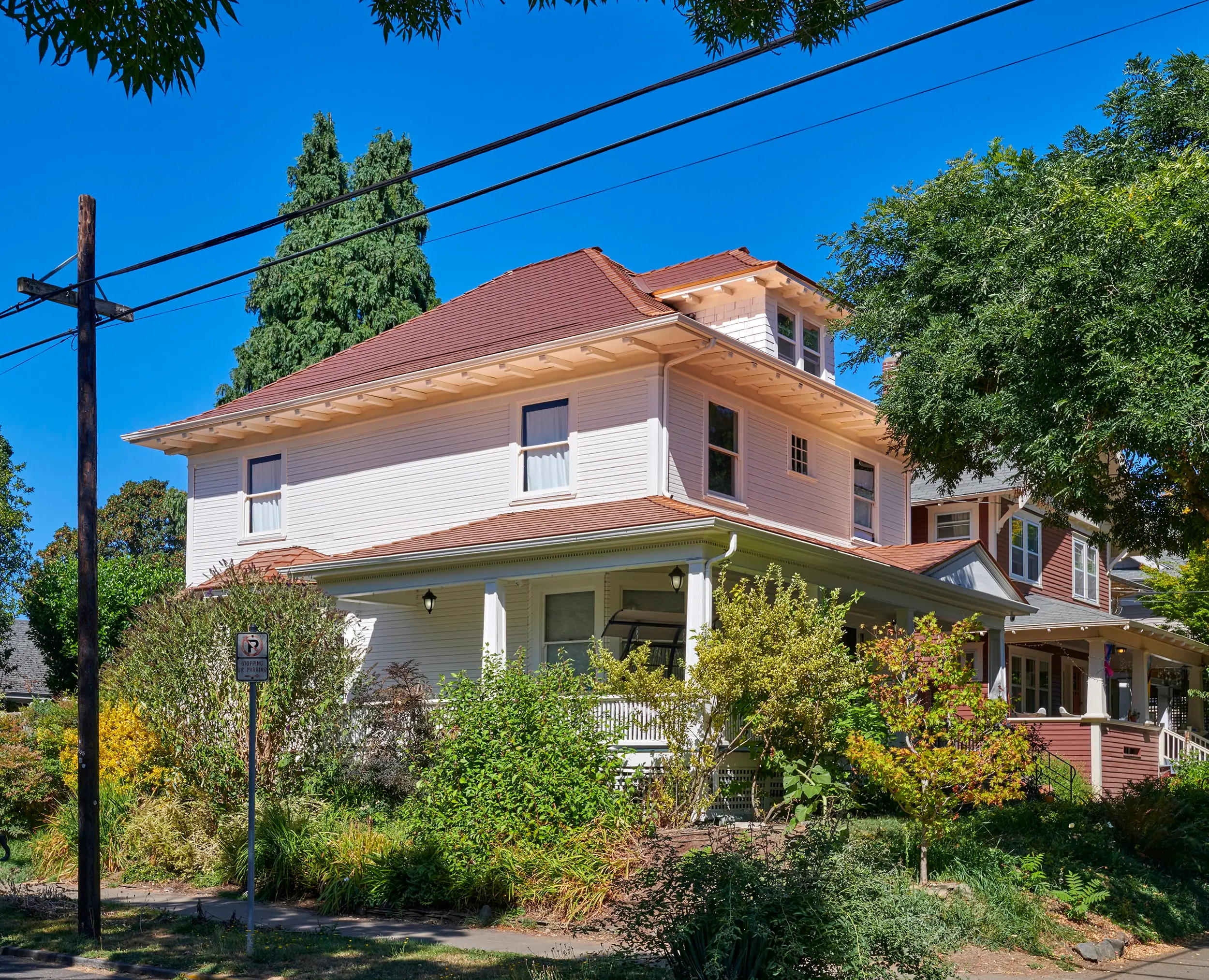 Portland, Or 97221 Interlock Metal Roofing Copper Penny Aluminum Slate Roof Front With Smart Vents