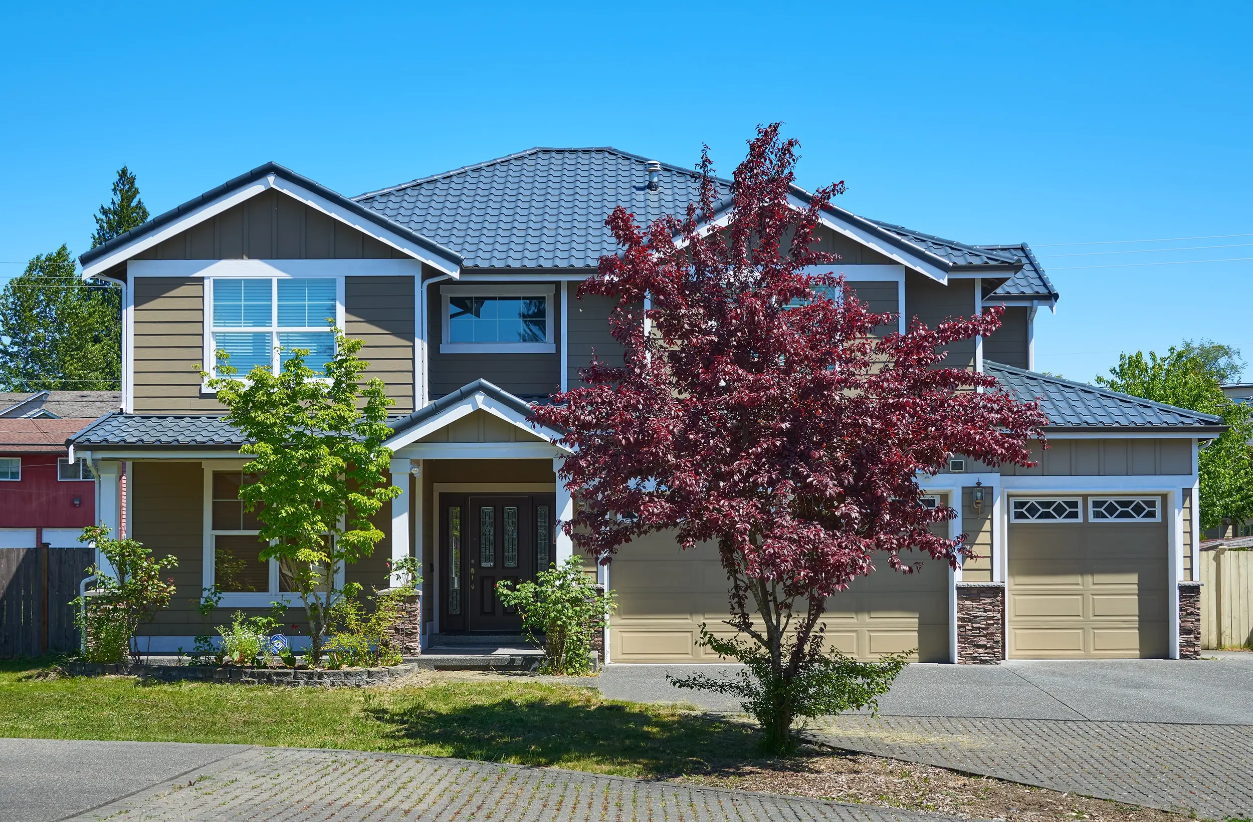 Lynnwood, Wa 98087 Interlock Metal Roofing Deep Charcoal Mediterranean Tile Roof Front
