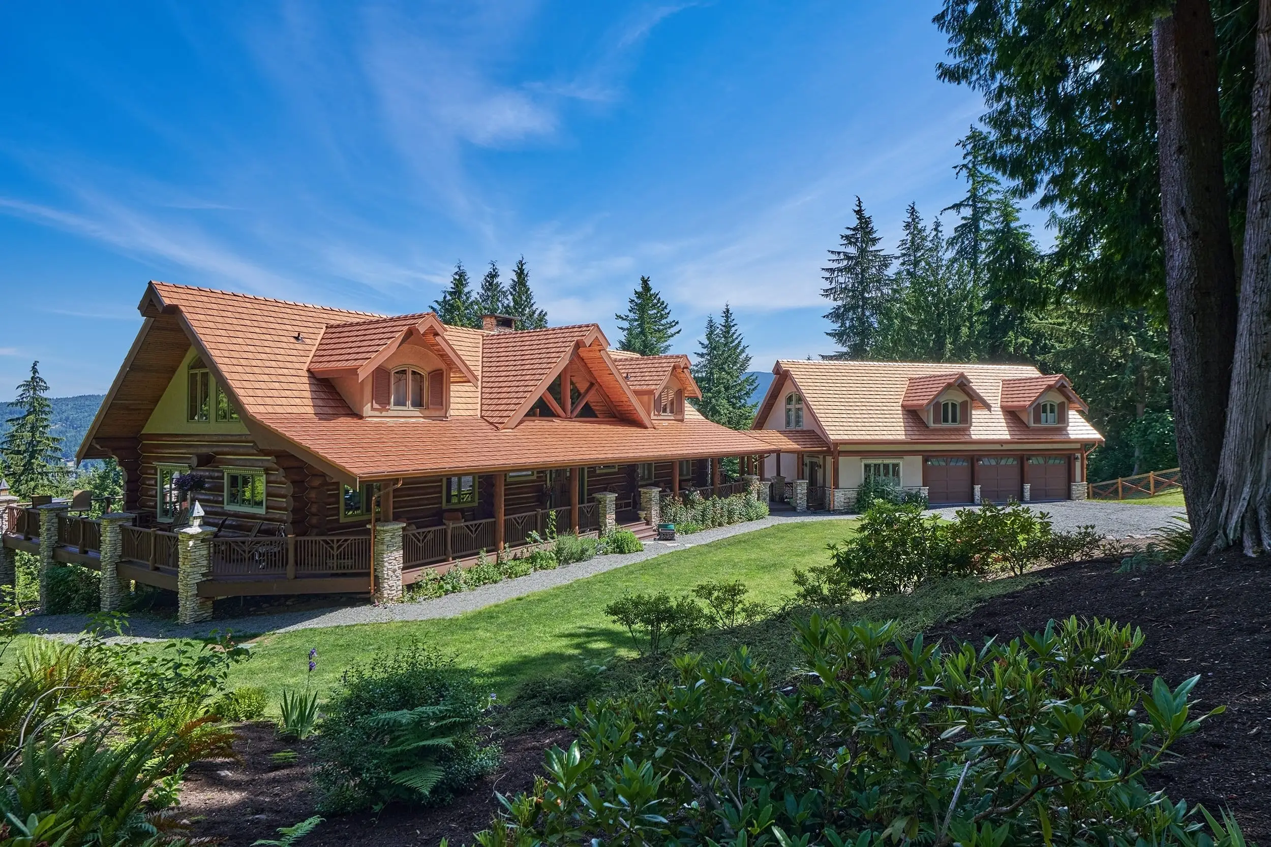 Bellingham, Wa 98229 Interlock Metal Roofing Copper Penny Aluminum Shake Roof House Garage